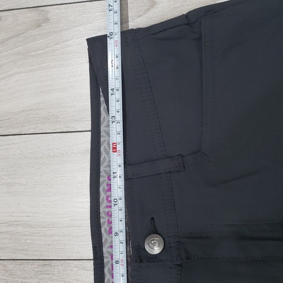 3/$45 NWOT Quick dry moisture wicking capris - Picture 4 of 7